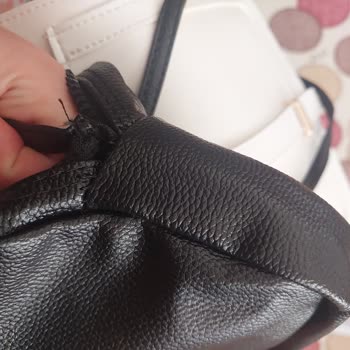 Sipariş Edilen Çantaların Kusurlu Gelmesi Ve Satıcıdan Çözüm Alınamaması