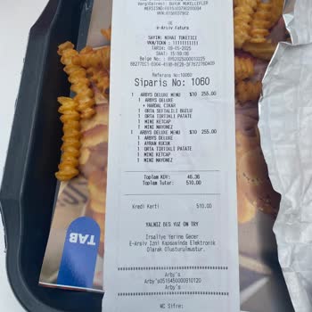 Arby's Sultangazi Vega AVM'de Görselden Farklı Ve Eksik Ürün Sunumu