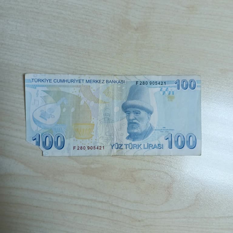 ATMden Yırtık Para Aldım Şubeler Arasında Mağdur Edildim