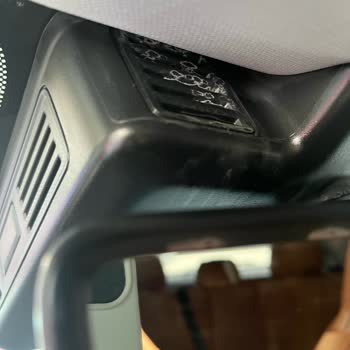 Pro Clean Klima Koku Gidericinin Ağır Deformasyonu