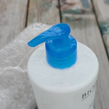 Geç Teslimat Ve Hasarlı Ürün, Müşteri Hizmetlerine Ulaşılamıyor