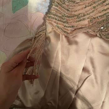 Kıyafet Sepeti Abendkleid mangelhafte Qualität und Kommunikationsproblem