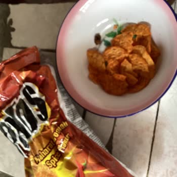 Patos Cips Paketinde Şüpheli Madde Ve Yanıtsız Kalan Şikayet