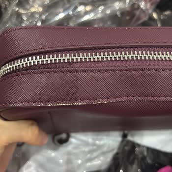 Calvin Klein Çantamın Derisi Kısa Sürede Bozuldu Mağduriyetim Giderilmedi