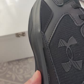 Amazon'dan Gelen Ayakkabılar Yine Sahte Çıktı!