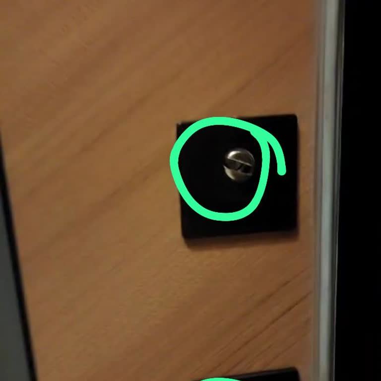 Yanlış Renk Göbek Takıldı, 1.5 Aydır Değişim Yapılmıyor