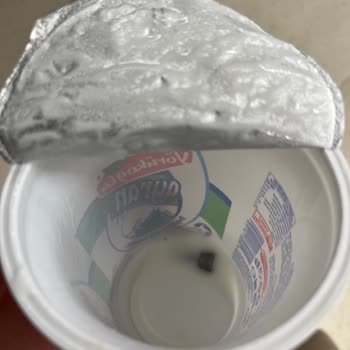 Ayranın İçinden Vida Çıktı, Hayati Tehlike!