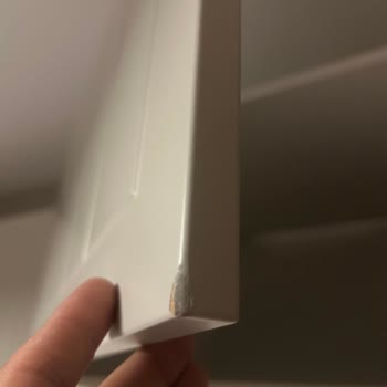 Hasarlı Dolap Kapakları Ve Yetersiz Müşteri Desteği