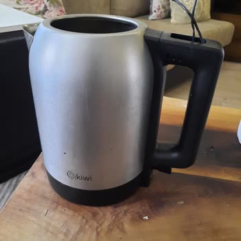 3 Ayda Bozulan Çay Makinesi Ve İlgisiz Müşteri Hizmetleri