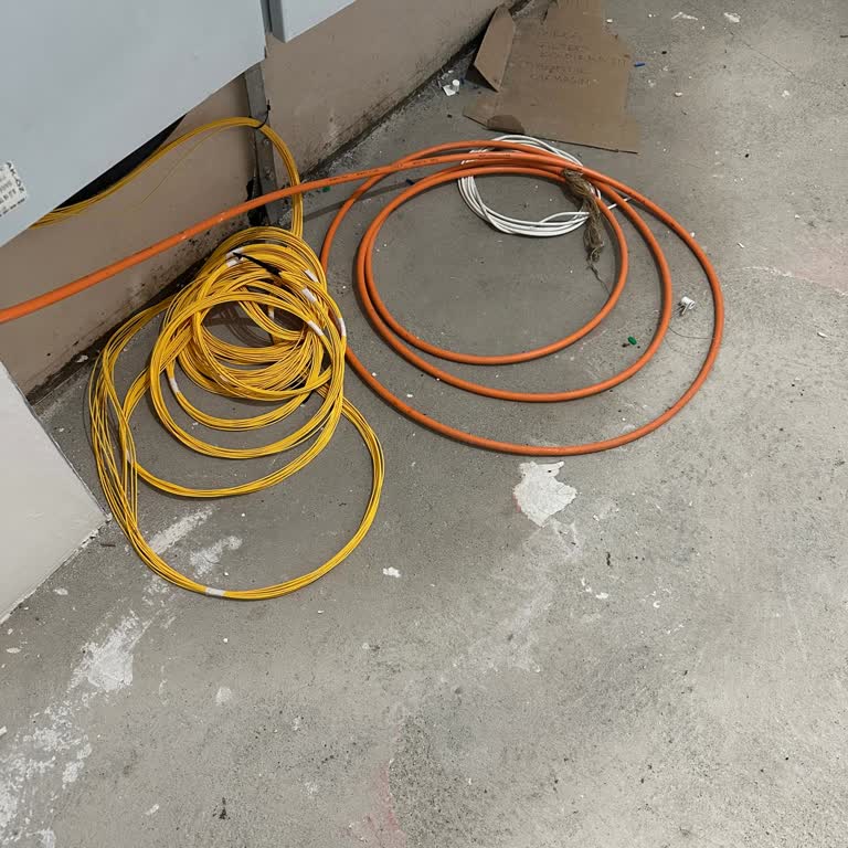 Türk Telekom Yeni Apartmana Fiber Altyapı Geldi, Bağlantı Ve Dağıtım Süreci Uzuyor