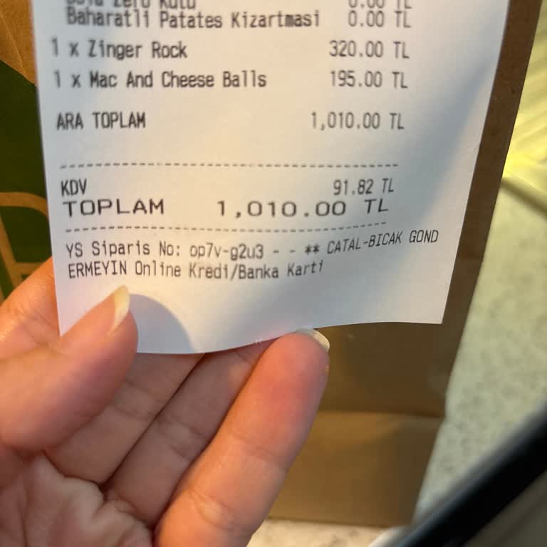 Soğuk Yemek Ve Yetersiz Müşteri Hizmeti Deneyimi