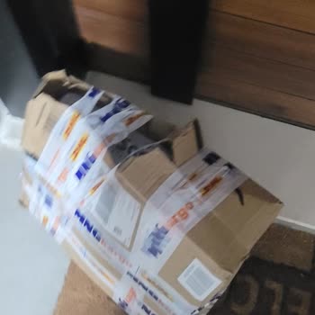 MNG Kargo Yüzünden Hasarlı Paketler Ve Güvensiz Teslimat