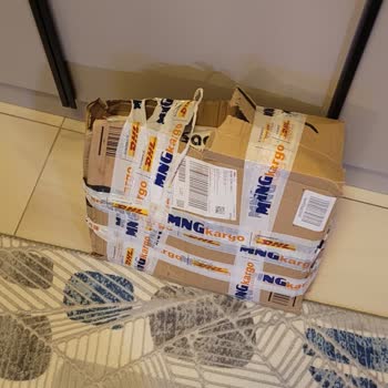 MNG Kargo Yüzünden Hasarlı Paketler Ve Güvensiz Teslimat