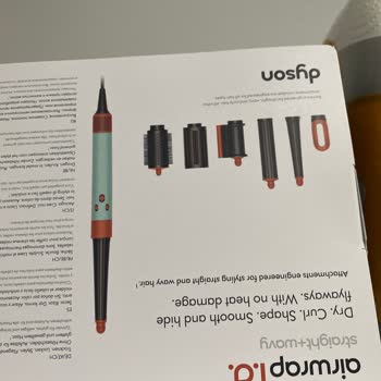 Dyson Airwrap Kutusundan Filtre Temizleme Aparatı Çıkmadı, Müşteri Hizmetleri Çözüm Sunmadı