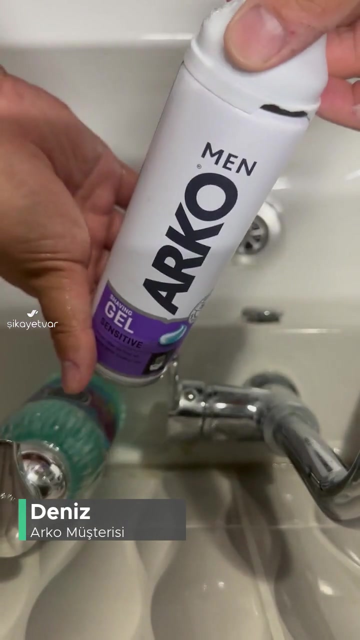 Arko Tıraş Jeli Beyaz Renkte Kutudan Çıkıyor videonun kapak resmi