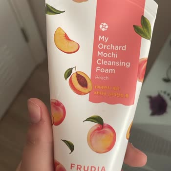 Frudia Yüz Temizleme Jeli Cildimizi Kuruttu Ve Tahriş Etti