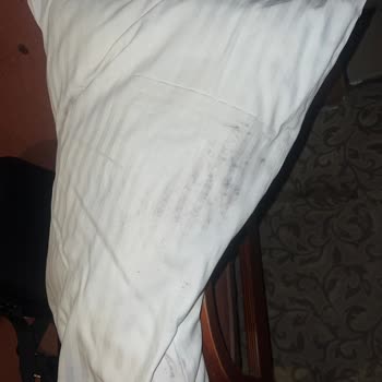 Odalarda Sigara Ve Temizlik Sorunu, Paramız İade Edilmedi