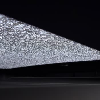 Sıfır Nissan X-trail Cam Tavan Kendi Kendine Patladı Güvenim Sarsıldı