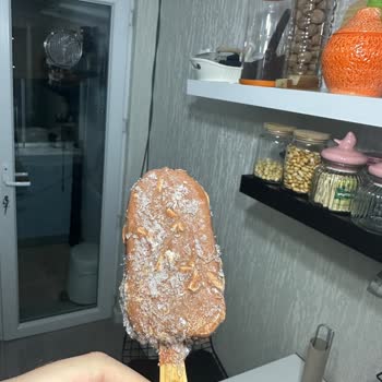 Aldığım Magnum Dondurmalarında Su Kristalleri Ve Garip Tat Sorunu