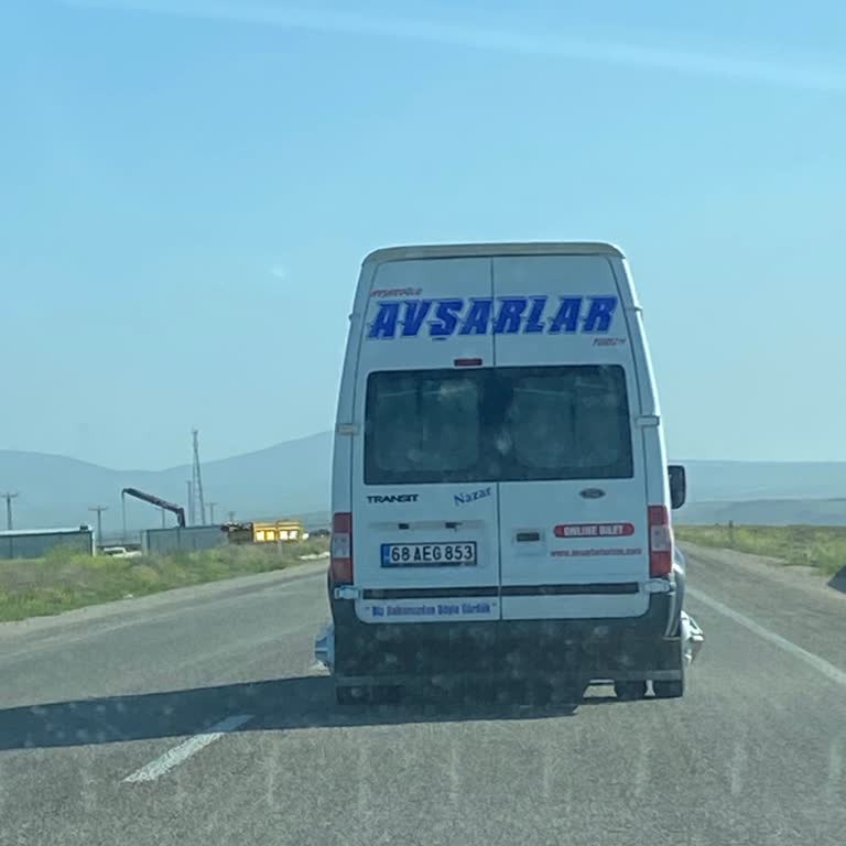 Avşarlar Turizm Araçlarında Aşırı Yolcu Ve Güvenlik Sorunu
