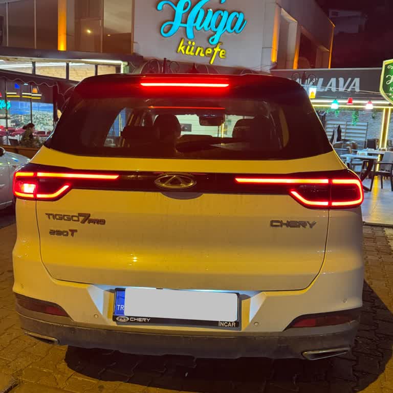 Yeni Alınan Aracın Sağ Arka Stop Lambası Arızalı Çıktı