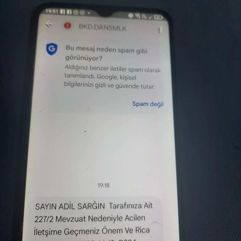 Tanımadığım Firmadan Gelen Yanıltıcı SMS Ve Hukuki İşlem Tehdidi
