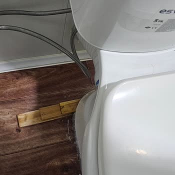 Pis Su Sorunu Defalarca Onarıldı Ama Çözülmedi