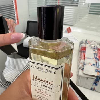 Sephora'dan Gelen Parfüm Kargoda Sızdı Müşteri Hizmetleri Dönüş Yapmıyor