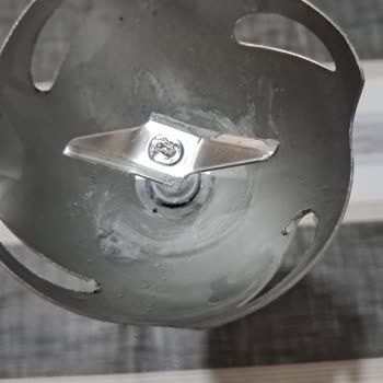 Migros'tan Aldığım Blender Tamirli Ve Lekeli Çıktı, İade Sürecinde Sorun Yaşıyorum