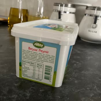 Sütaş Beyaz Peynirlerde Gazlı Ve Bozuk Tat Sorunu