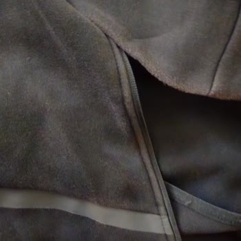 Nike Eşofman Kalitesizliği Ve Değişim Talebinin Reddedilmesi