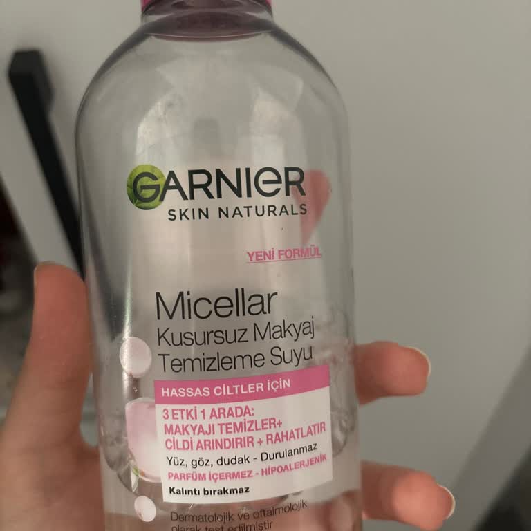Garnier Makyaj Temizleme Suyu Cildimde Şiddetli Sivilcelenmeye Sebep Oldu