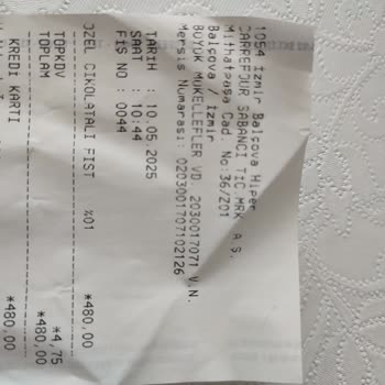 Aldığım Pastadan Metal Cisim Çıktı Sağlığımız Tehlikede Mi