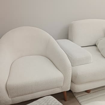 Mobilya Takımında Renk Farkı Ve Çözüm Eksikliği