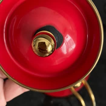 Emsan Emaye Demlikte Kapak Boyası İlk Günden Döküldü!