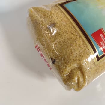 Duru Bulgurda Son Kullanım Tarihi Geçmemiş Pakette Kurt Ve Böcek Şikayeti