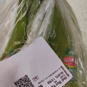 Getir Büyük'ten Gelen Olgunlaşmamış Meyve Ve Sebzeler Hayal Kırıklığı Yarattı