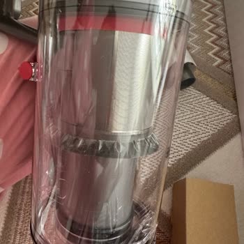 Dyson'dan Satın Alınan Süpürge Kullanılmış Ve Defolu Çıktı