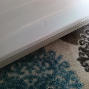 Yeni Alınan Samsung Buzdolabında Kırık Parçalar Ve Servis Sorunu