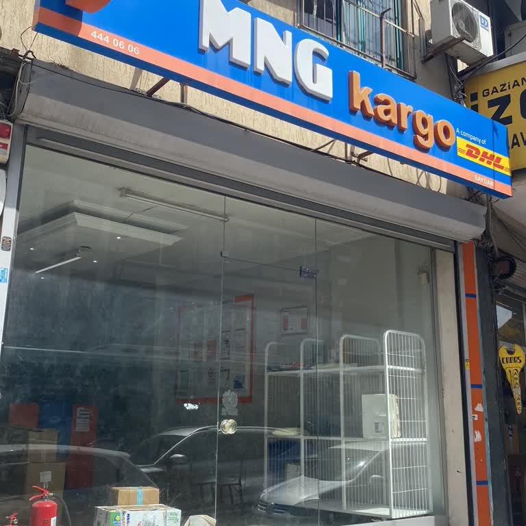 MNG Kargo Şubesinde İade İşlemi Yapılmıyor Çalışanlar İlgisiz