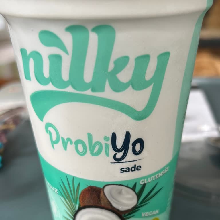 Yoğurt Ambalajında Hindistan Cevizi Görseliyle Yanıltıcı Tasarım