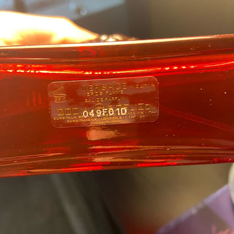 Aldığım Versace Eros Flame'in Orijinalliği Konusunda Endişeliyim