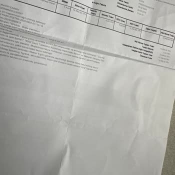 Pahalı Ütü Su Akıtıyor Ve Kırışıkları Açmıyor