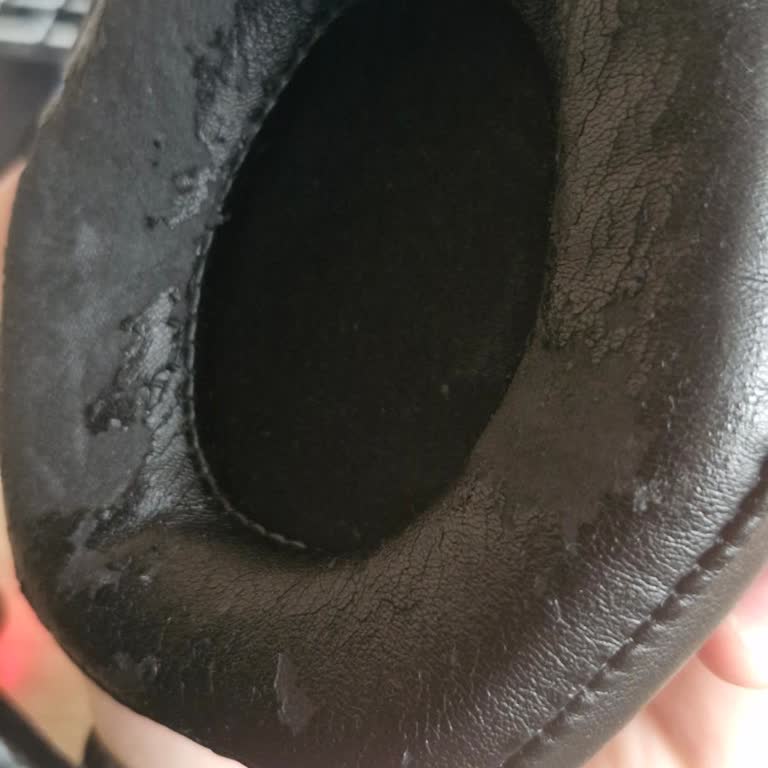 Kulaklık Pedi Soyuluyor Yedek Parça Bulamıyorum