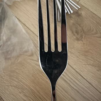 Jumbo'dan Aldığım Pahalı Çatal Bıçak Seti Kısa Sürede Çizildi, Servis Ücret Talep Ediyor!