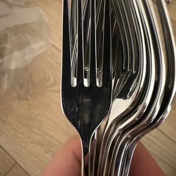 Jumbo'dan Aldığım Pahalı Çatal Bıçak Seti Kısa Sürede Çizildi, Servis Ücret Talep Ediyor!