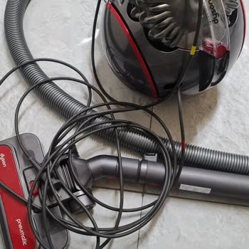 Dyson Süpürgede Beklenmedik Hayal Kırıklığı Ve Arızalar