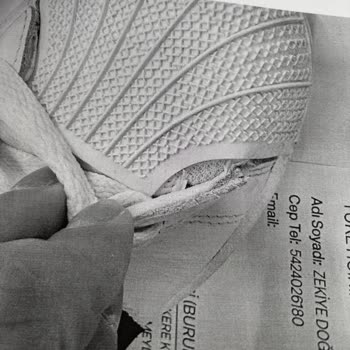 Satın Alınan Ayakkabının Kısa Sürede Yırtılması Ve Mağaza İlgisizliği