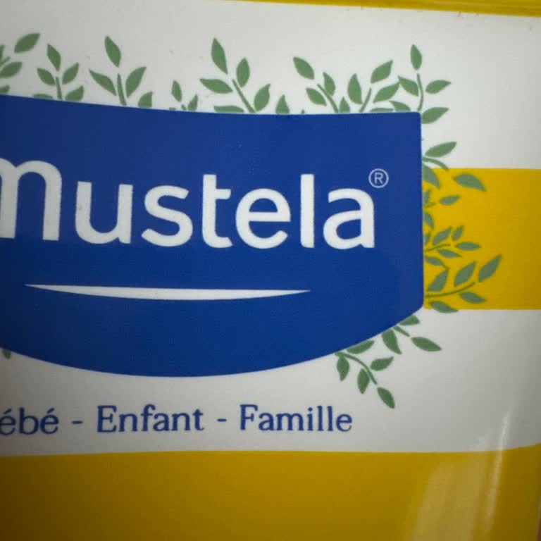Mustela Güneş Kreminin Son Kullanma Tarihi Geçmiş Görünüyor