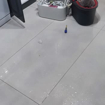 Bakım Sonrası Mutfağı Su Bastı Servis İlgisiz Kaldı